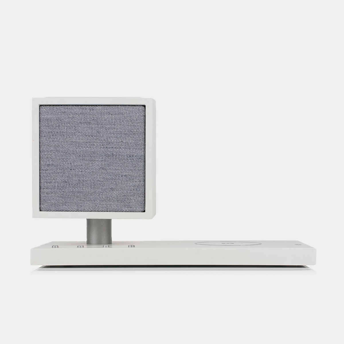 tivoli-audio-albergo-revive-lautsprecher-lampe-walnut image 3
